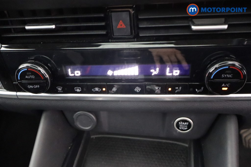 Nissan Qashqai N-Connecta Manual Petrol SUV - Stock Number (1644596) - 17th supplementary image