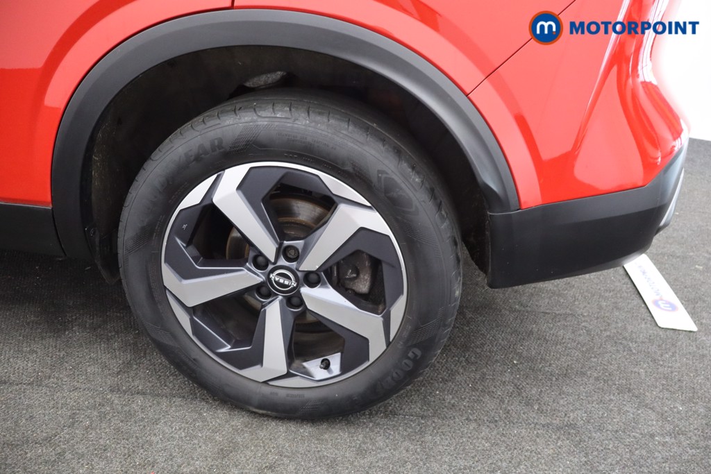 Nissan Qashqai N-Connecta Manual Petrol SUV - Stock Number (1644596) - 28th supplementary image