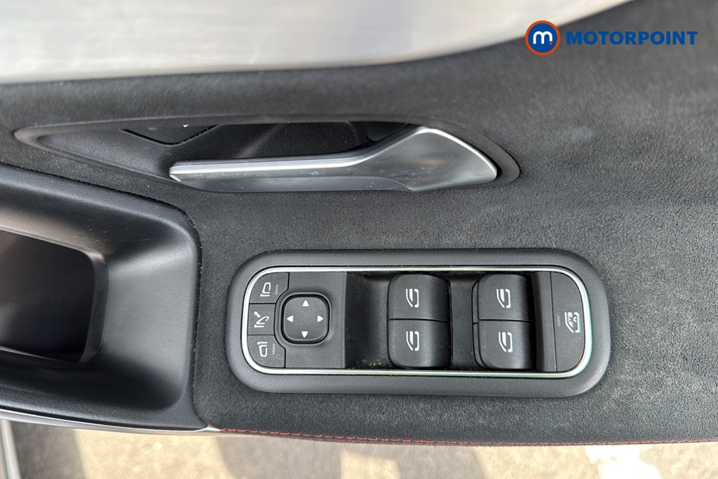 Mercedes-Benz A Class Amg Line Automatic Petrol Hatchback - Stock Number (1644662) - 19th supplementary image