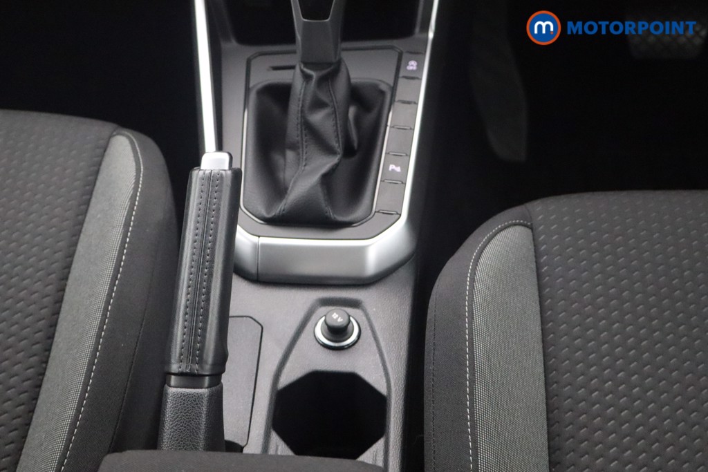 Volkswagen Polo Life Automatic Petrol Hatchback - Stock Number (1644701) - 6th supplementary image
