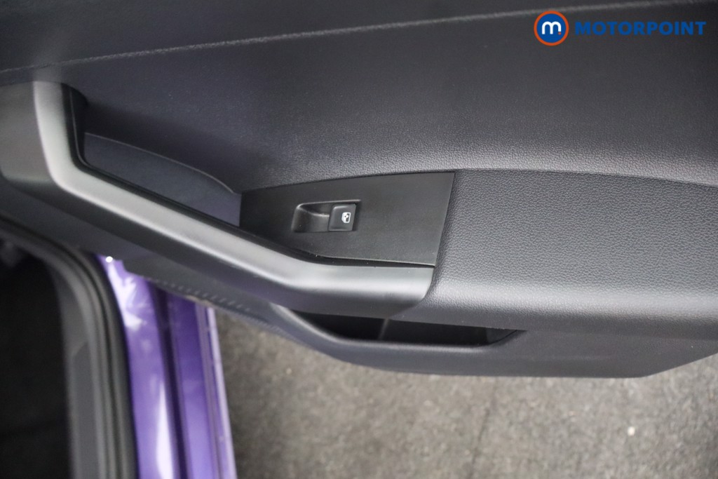 Volkswagen Polo Life Automatic Petrol Hatchback - Stock Number (1644701) - 23rd supplementary image