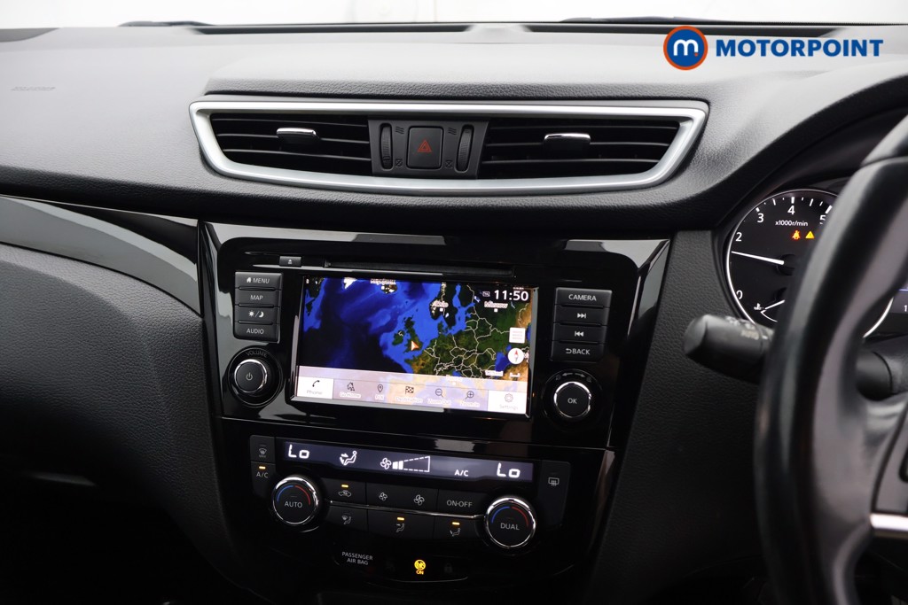 Nissan Qashqai Acenta Premium Automatic Petrol SUV - Stock Number (1644710) - 7th supplementary image
