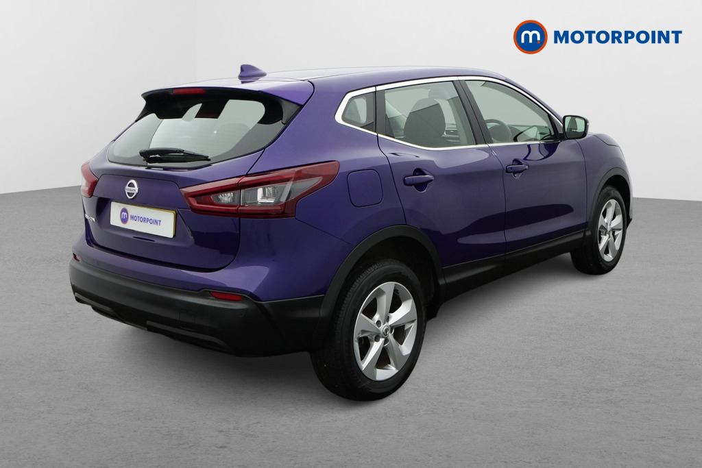 Nissan Qashqai Acenta Premium Automatic Petrol SUV - Stock Number (1644710) - Drivers side rear corner