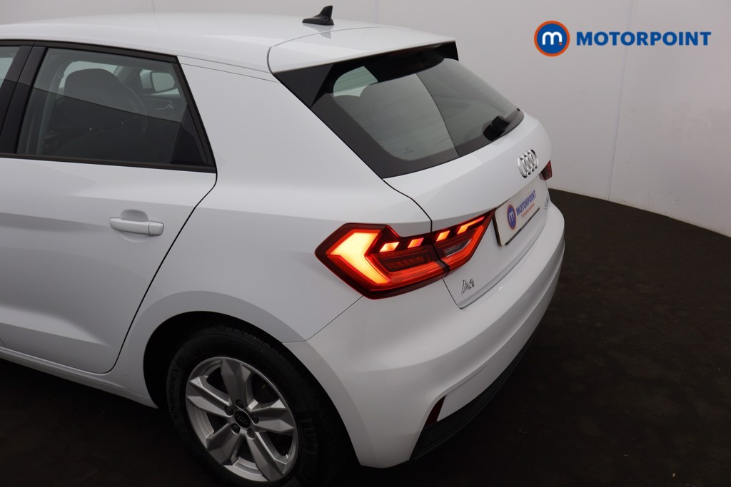 Audi A1 Technik Manual Petrol Hatchback - Stock Number (1644866) - 17th supplementary image
