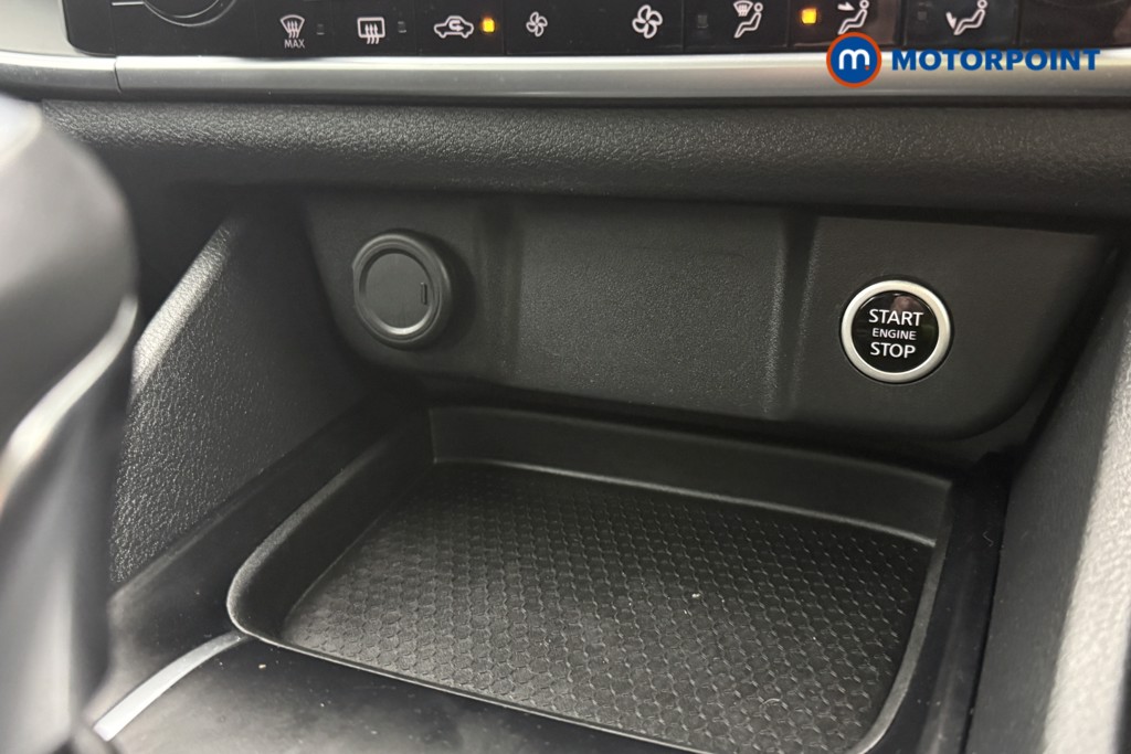 Nissan Qashqai Acenta Premium Manual Petrol SUV - Stock Number (1644872) - 13th supplementary image