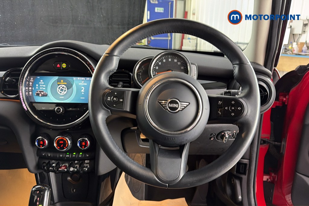 Mini Hatchback Cooper Classic Automatic Petrol Hatchback - Stock Number (1644906) - 2nd supplementary image
