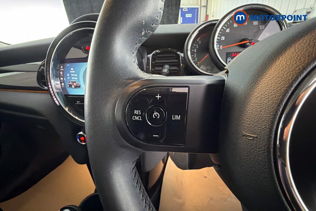Mini Hatchback Cooper Classic Automatic Petrol Hatchback - Stock Number (1644906) - 3rd supplementary image