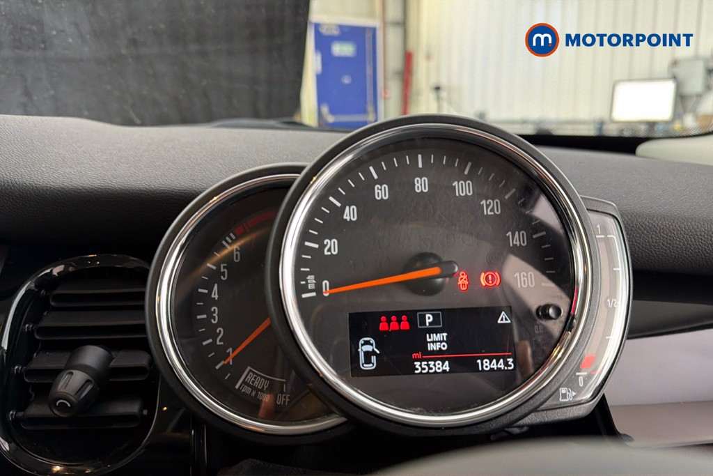 Mini Hatchback Cooper Classic Automatic Petrol Hatchback - Stock Number (1644906) - 8th supplementary image