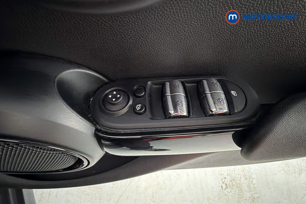 Mini Hatchback Cooper Classic Automatic Petrol Hatchback - Stock Number (1644906) - 20th supplementary image