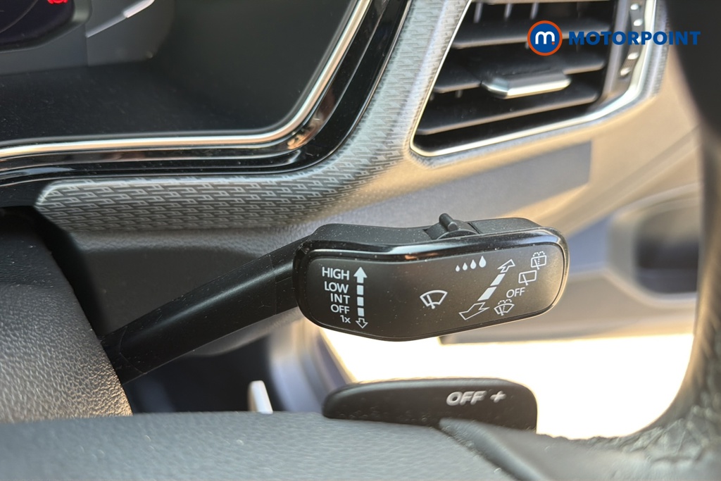 Volkswagen T-Cross R-Line Automatic Petrol SUV - Stock Number (1645133) - 6th supplementary image