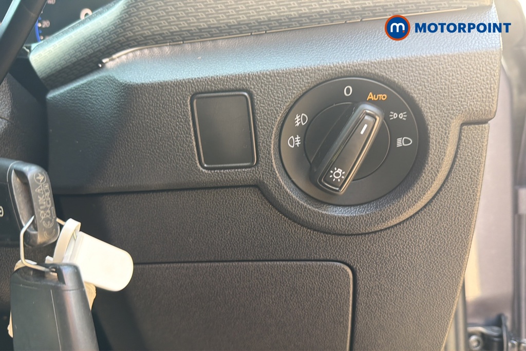 Volkswagen T-Cross R-Line Automatic Petrol SUV - Stock Number (1645133) - 11th supplementary image