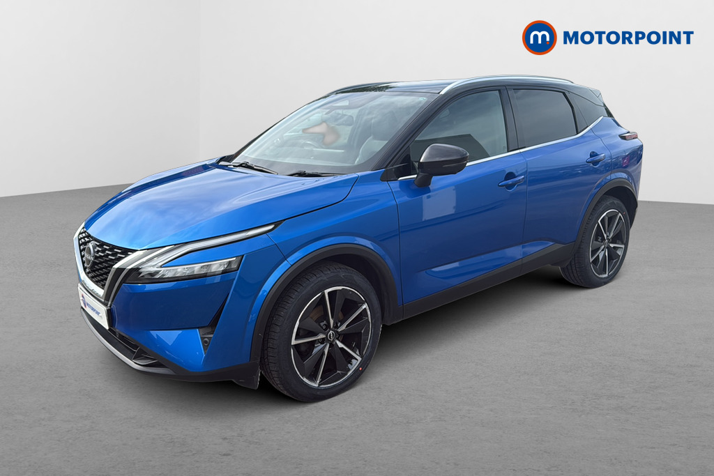 Nissan Qashqai Tekna Manual Petrol SUV - Stock Number (1645135) - Passenger side front corner