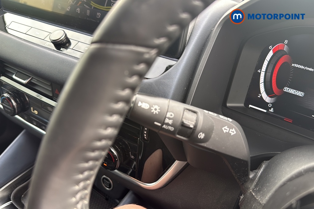Nissan Qashqai Tekna Manual Petrol SUV - Stock Number (1645135) - 11th supplementary image
