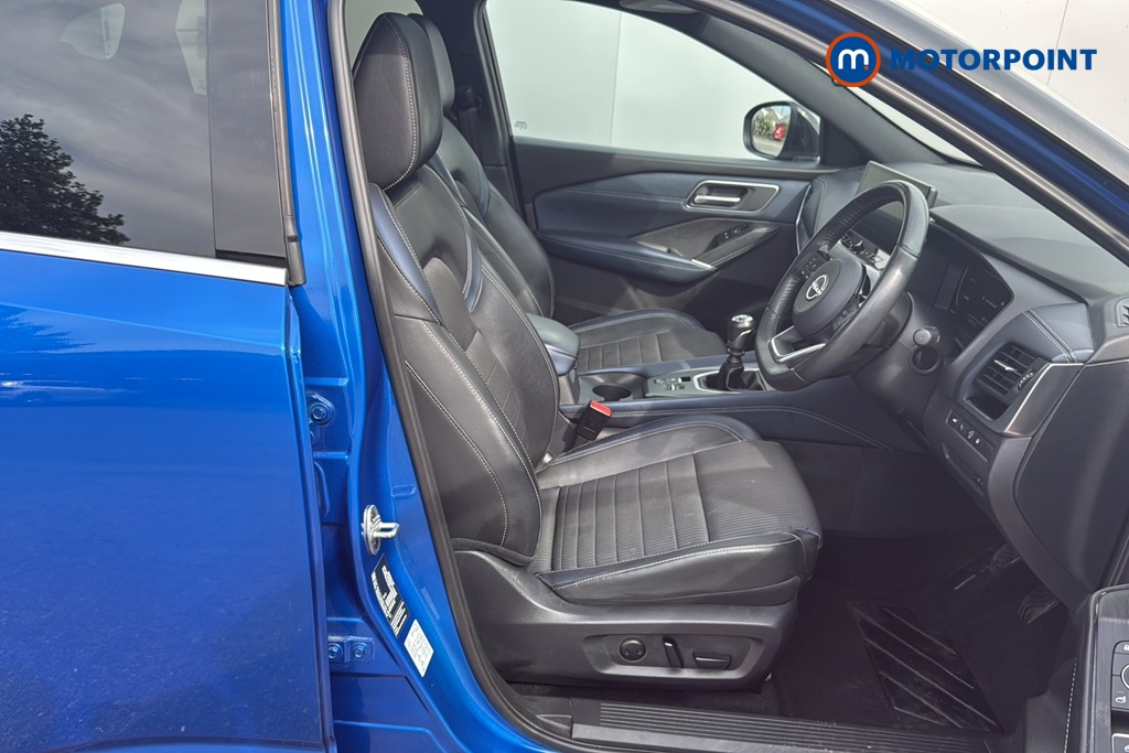 Nissan Qashqai Tekna Manual Petrol SUV - Stock Number (1645135) - 22nd supplementary image