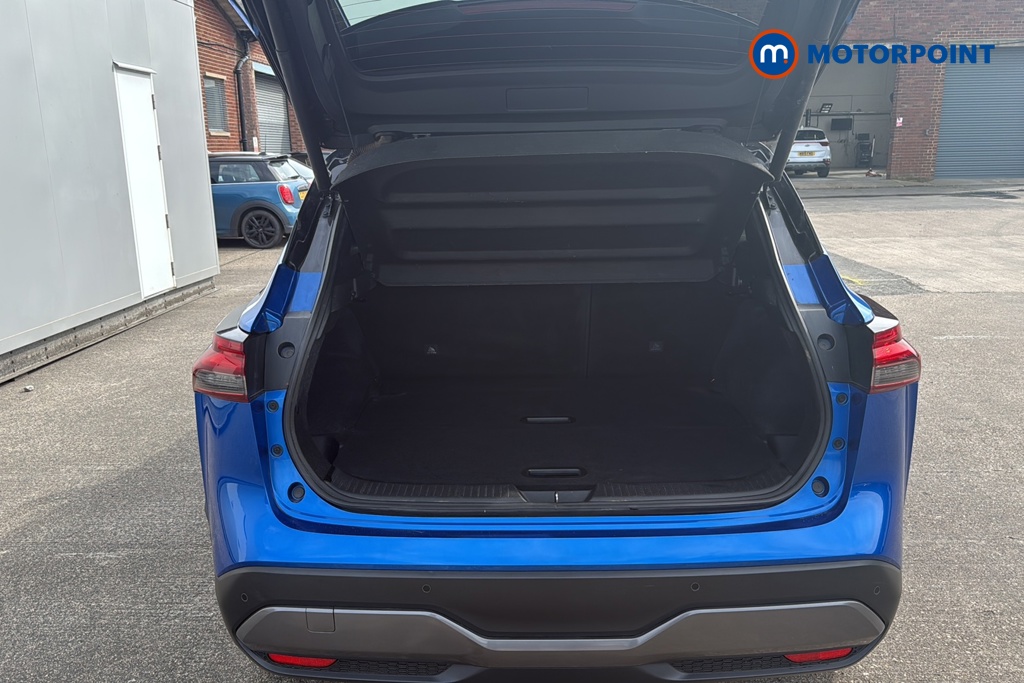 Nissan Qashqai Tekna Manual Petrol SUV - Stock Number (1645135) - 30th supplementary image