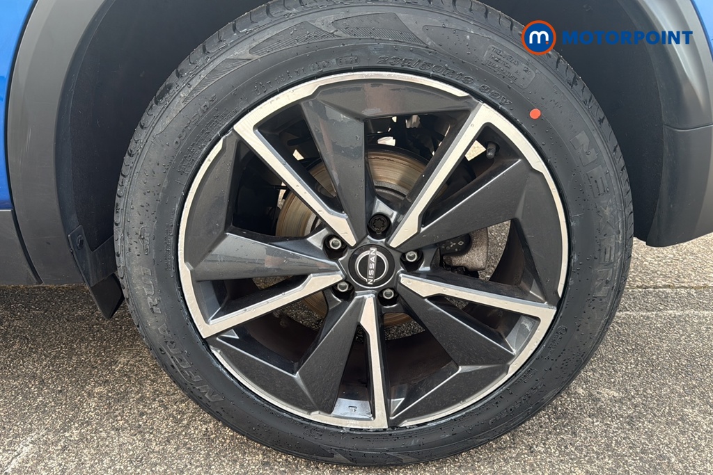 Nissan Qashqai Tekna Manual Petrol SUV - Stock Number (1645135) - 45th supplementary image
