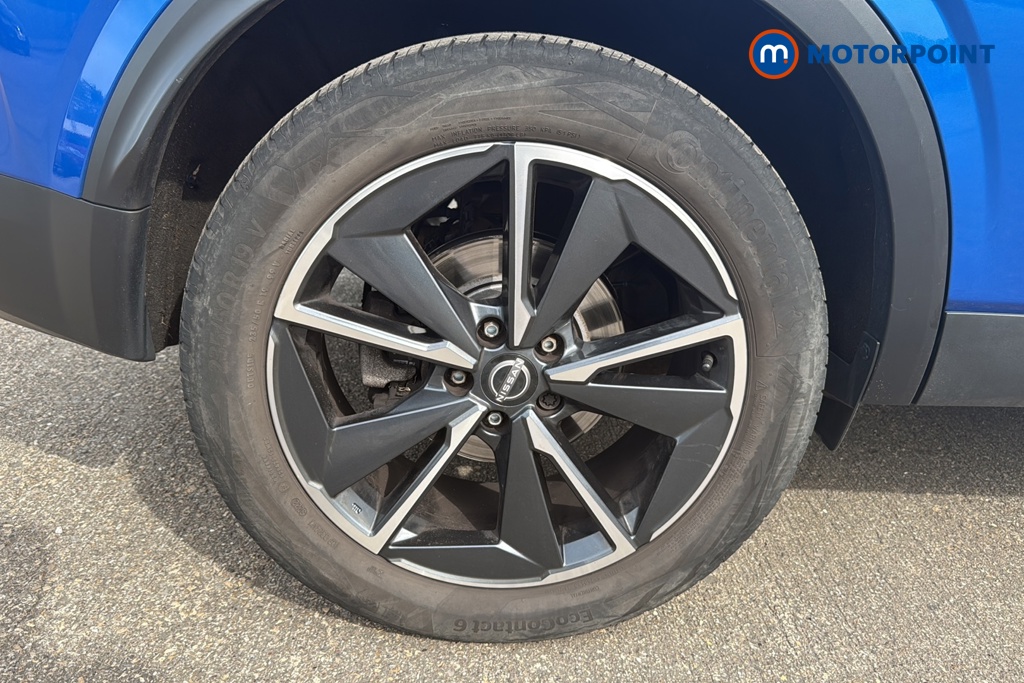 Nissan Qashqai Tekna Manual Petrol SUV - Stock Number (1645135) - 46th supplementary image