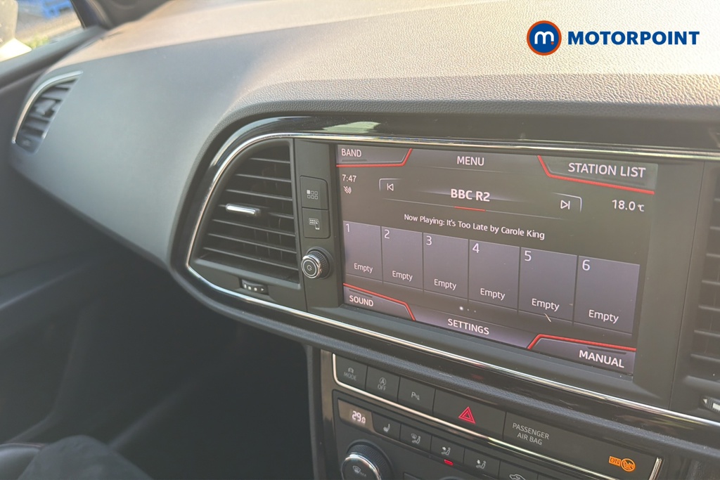 Seat Leon Fr Black Edition Manual Petrol Hatchback - Stock Number (1645258) - 8th supplementary image