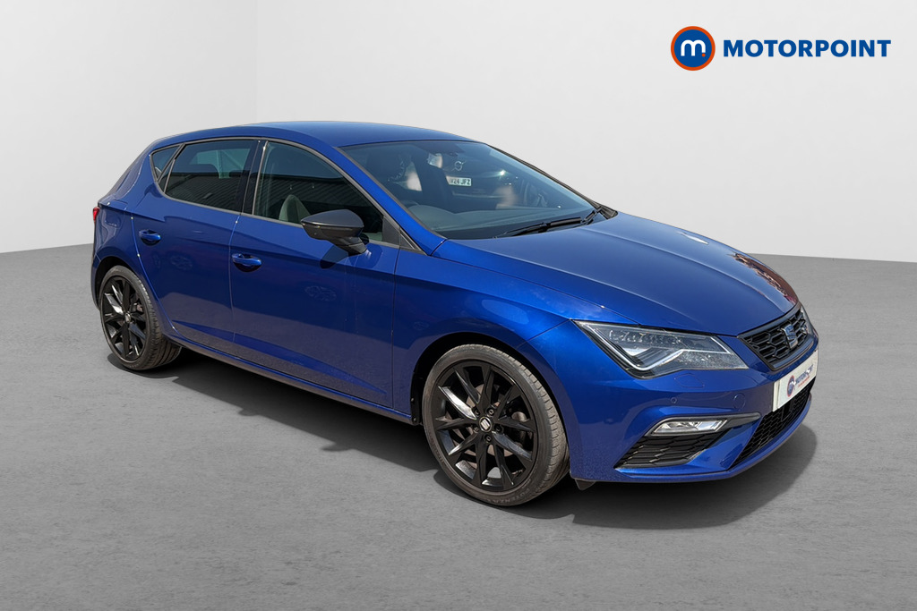 Seat Leon Fr Black Edition Manual Petrol Hatchback - Stock Number (1645258) - Drivers side front corner