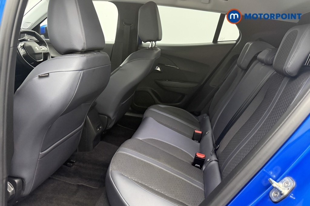 Peugeot 2008 Allure Premium Manual Petrol SUV - Stock Number (1645537) - 4th supplementary image
