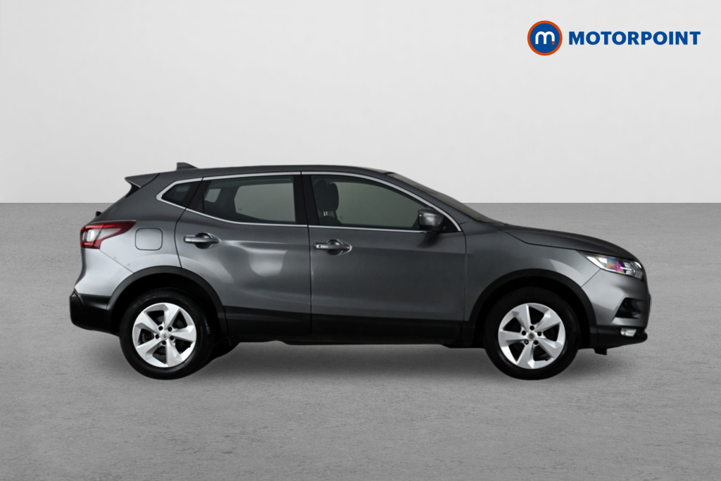Nissan Qashqai Acenta Premium Manual Petrol SUV - Stock Number (1645670) - Drivers side