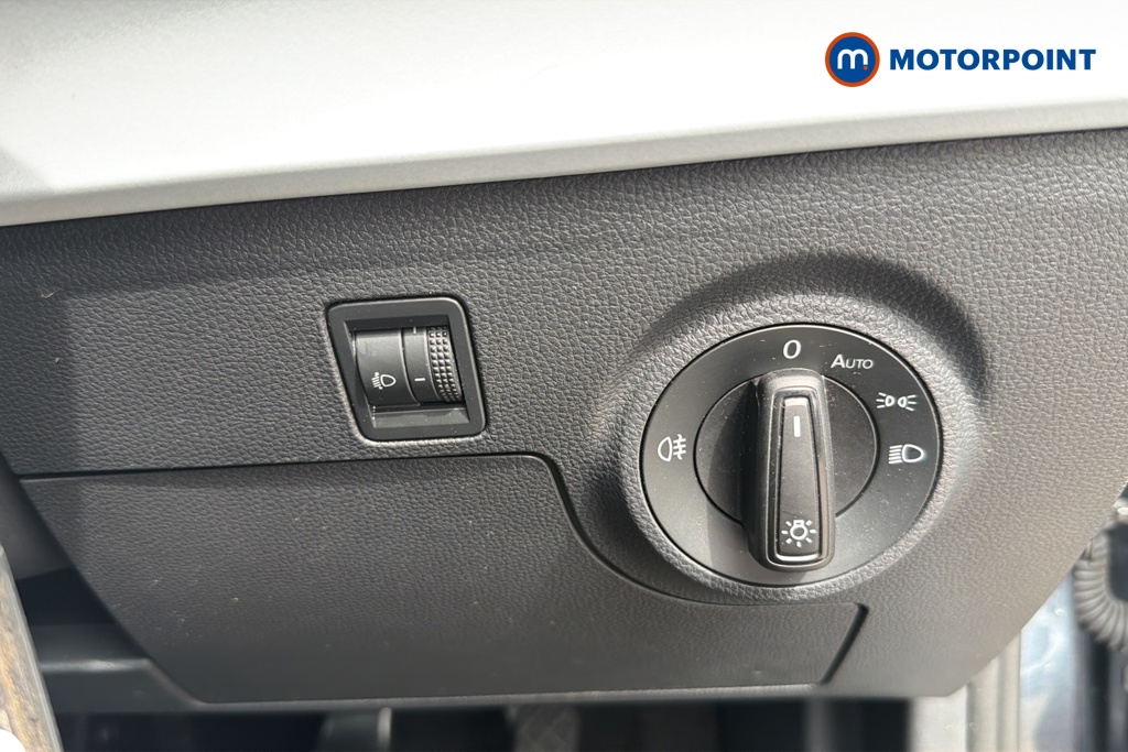 Seat Arona Se Technology Manual Petrol SUV - Stock Number (1645996) - 11th supplementary image