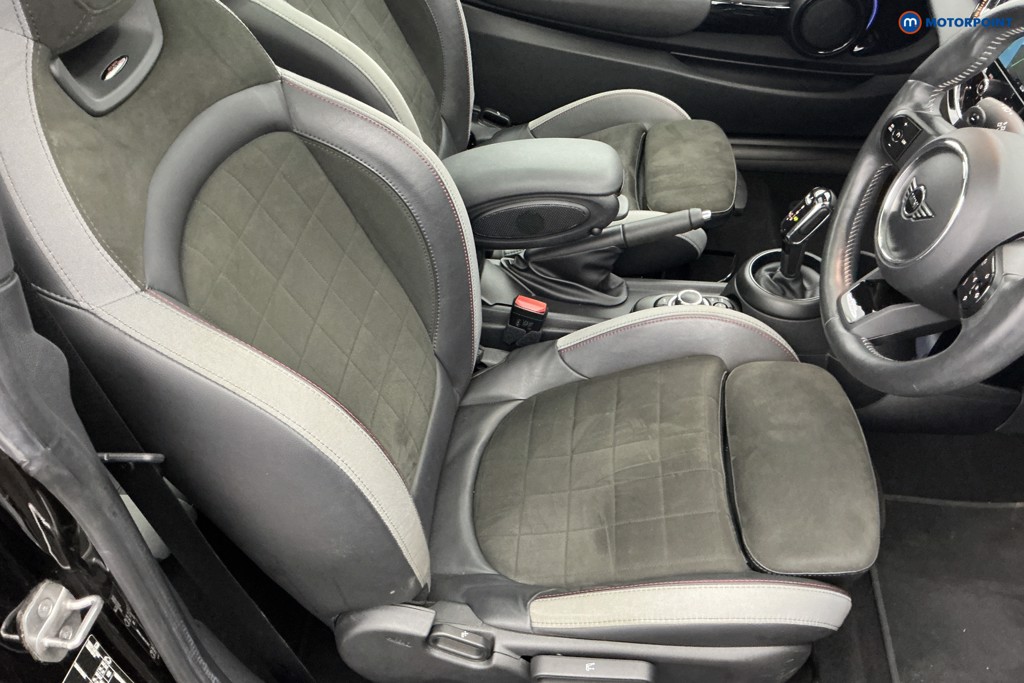 Mini Hatchback Cooper S Sport Automatic Petrol Hatchback - Stock Number (1646016) - 5th supplementary image
