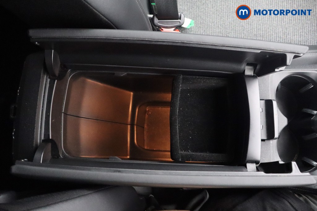 Peugeot 3008 Allure Manual Petrol SUV - Stock Number (1646024) - 16th supplementary image