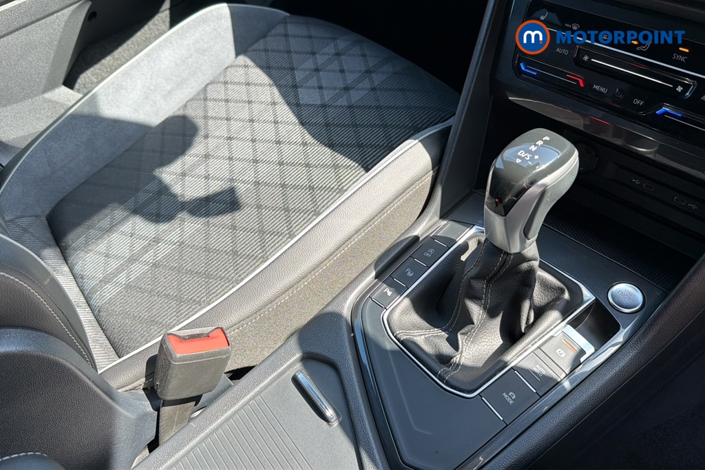 Volkswagen Tiguan Black Edition Automatic Petrol SUV - Stock Number (1646287) - 15th supplementary image