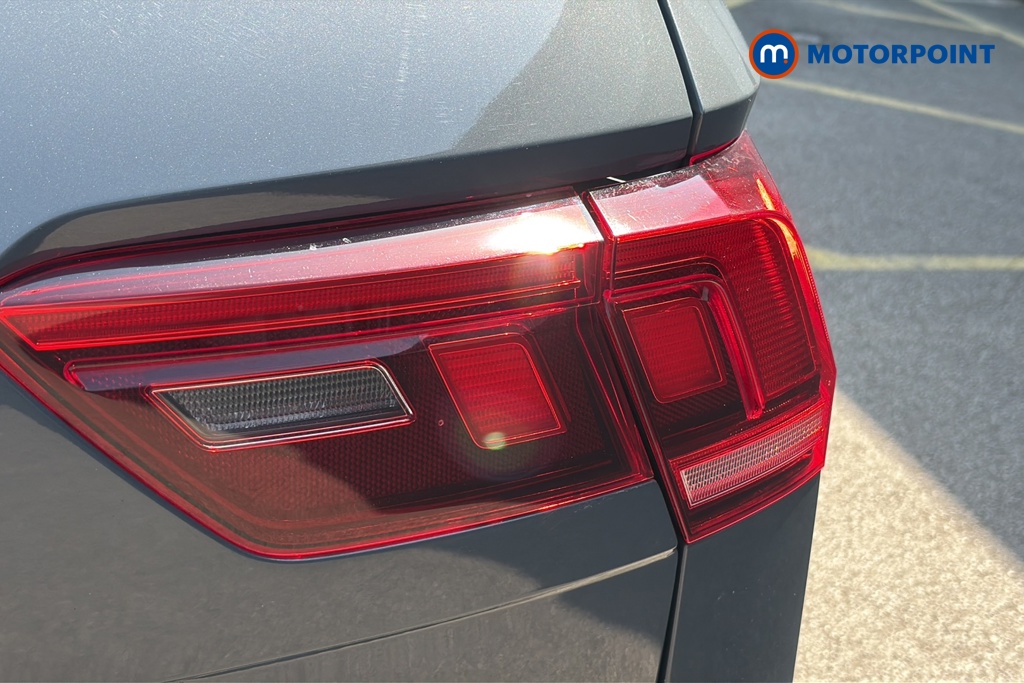 Volkswagen Tiguan Black Edition Automatic Petrol SUV - Stock Number (1646287) - 36th supplementary image