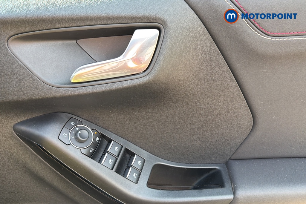 Ford Puma Vivid Ruby Edition Manual Petrol SUV - Stock Number (1646294) - 19th supplementary image