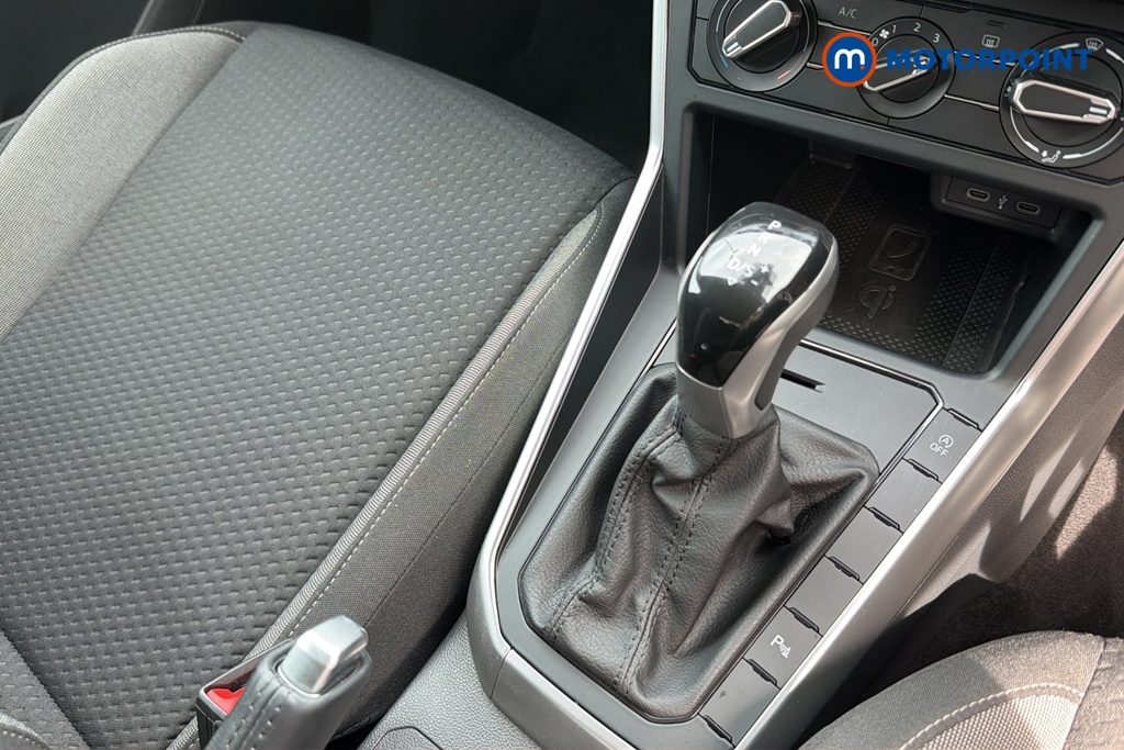 Volkswagen Polo Match Automatic Petrol Hatchback - Stock Number (1646425) - 15th supplementary image