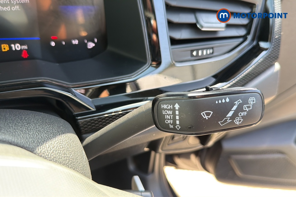 Volkswagen Taigo Life Automatic Petrol SUV - Stock Number (1646510) - 6th supplementary image
