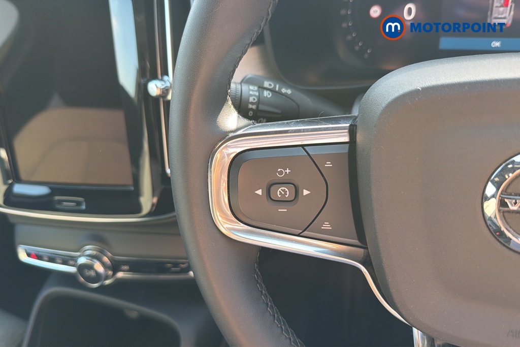 Volvo Xc40 Plus Automatic Petrol SUV - Stock Number (1646514) - 4th supplementary image