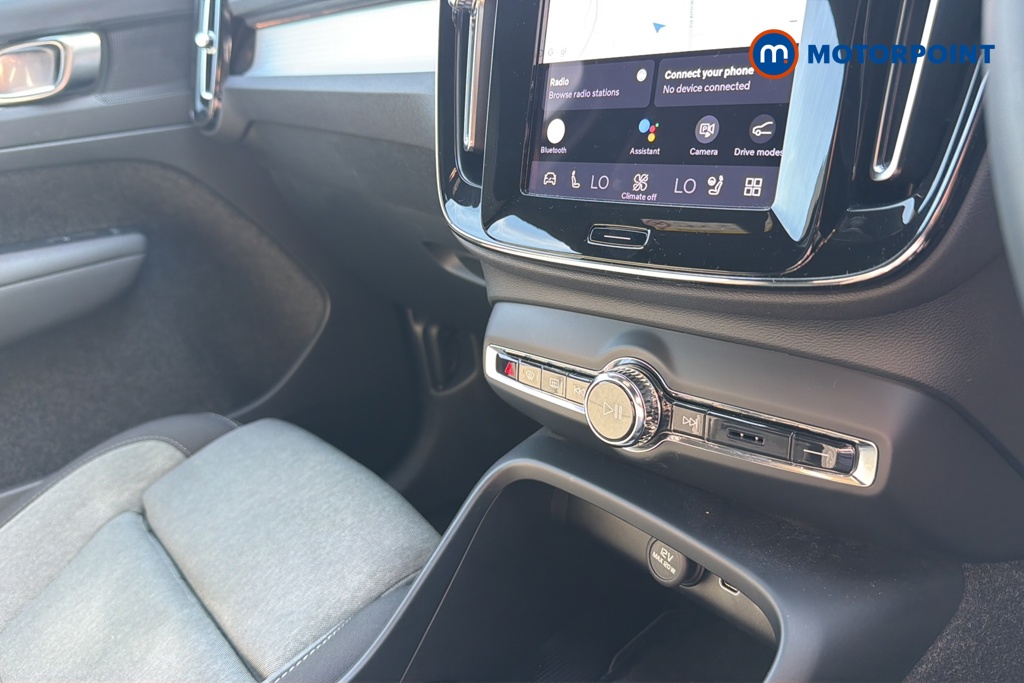 Volvo Xc40 Plus Automatic Petrol SUV - Stock Number (1646514) - 12th supplementary image