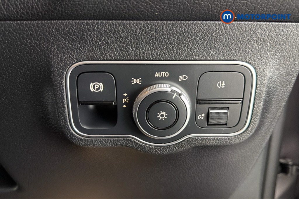 Mercedes-Benz EQB Amg Line Automatic Electric SUV - Stock Number (1646801) - 18th supplementary image
