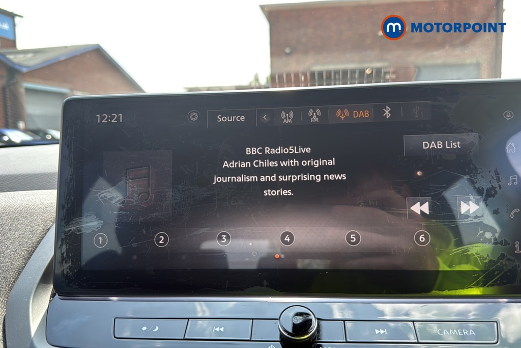 Nissan Qashqai Acenta Premium Automatic Petrol-Electric Hybrid SUV - Stock Number (1646845) - 8th supplementary image