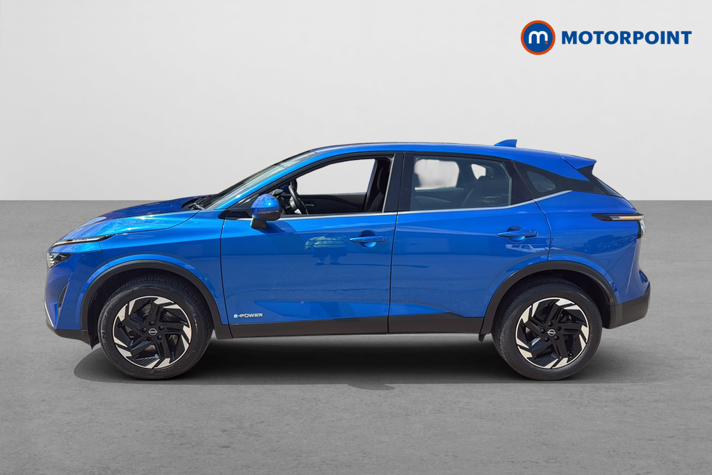 Nissan Qashqai Acenta Premium Automatic Petrol-Electric Hybrid SUV - Stock Number (1646845) - Drivers side