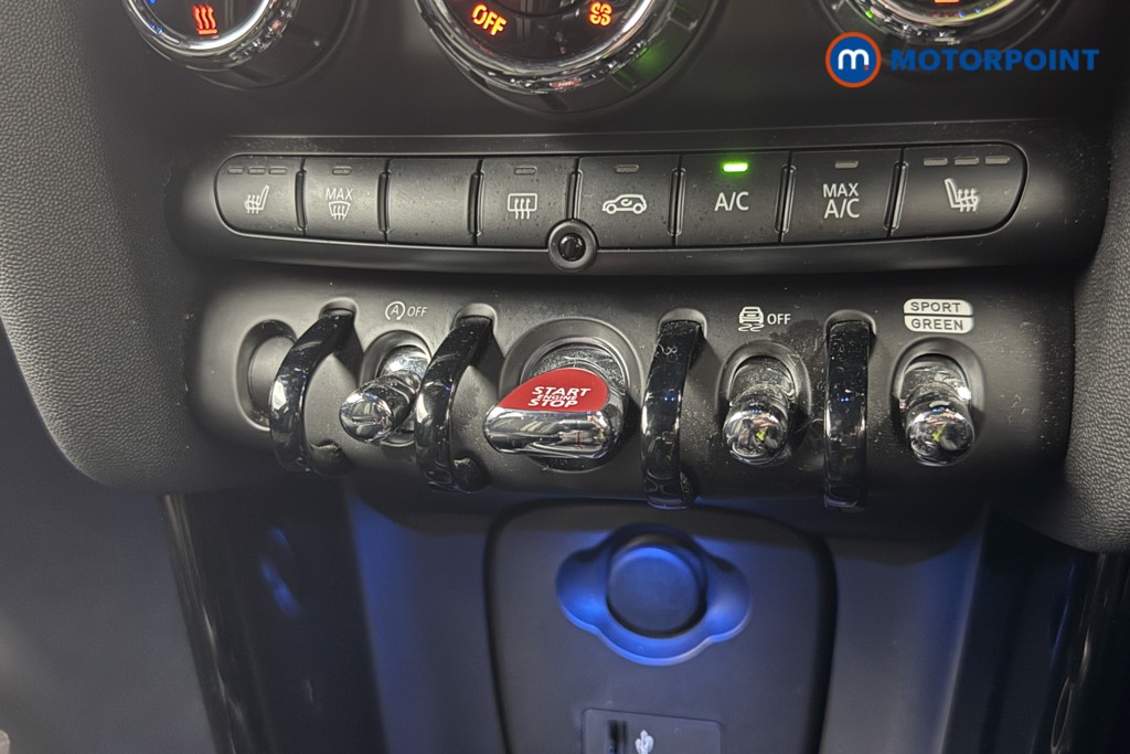 Mini Hatchback Cooper S Sport Manual Petrol Hatchback - Stock Number (1646962) - 11th supplementary image