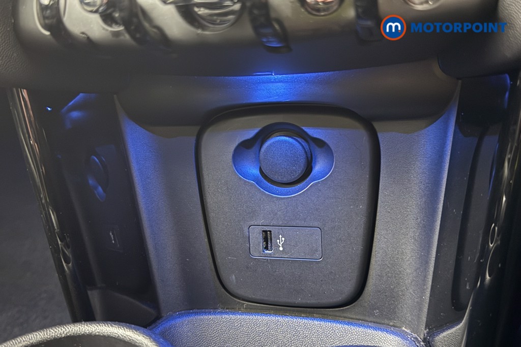 Mini Hatchback Cooper S Sport Manual Petrol Hatchback - Stock Number (1646962) - 12th supplementary image