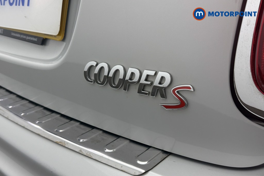 Mini Hatchback Cooper S Sport Manual Petrol Hatchback - Stock Number (1646962) - 18th supplementary image