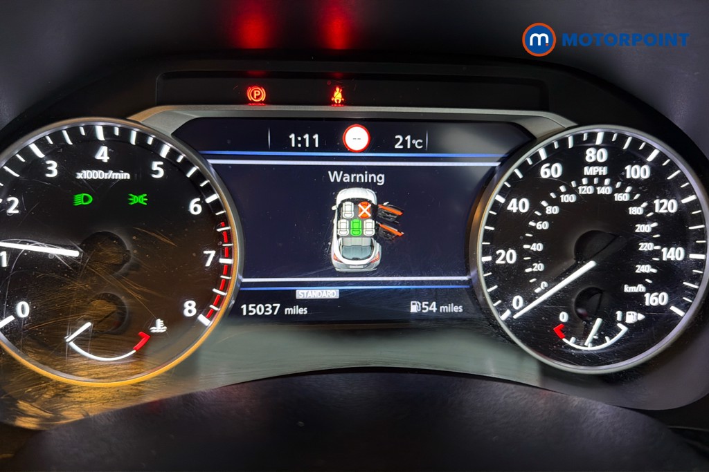 Nissan Juke N-Connecta Manual Petrol SUV - Stock Number (1647690) - 8th supplementary image