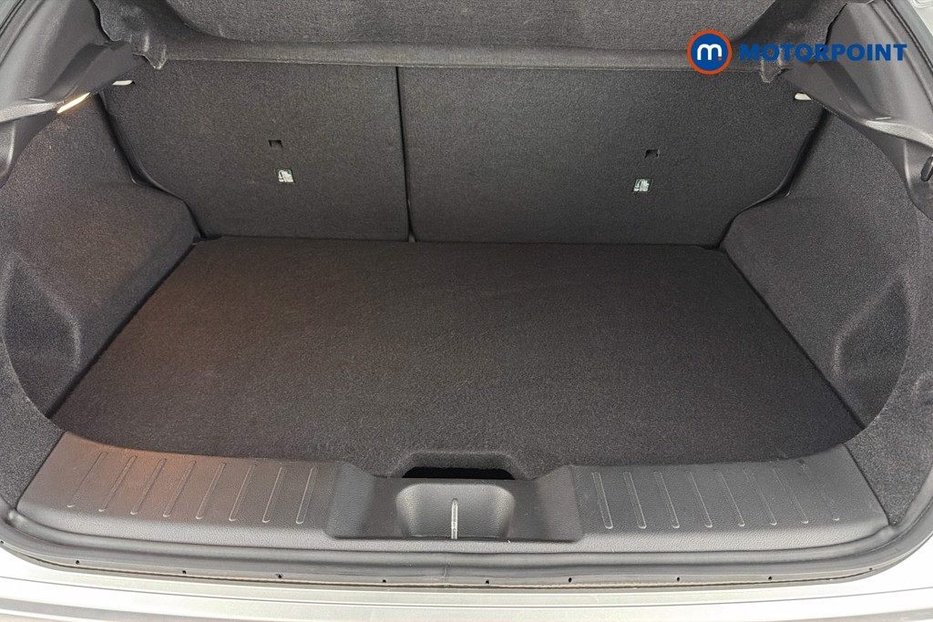 Nissan Juke N-Connecta Manual Petrol SUV - Stock Number (1647690) - 33rd supplementary image