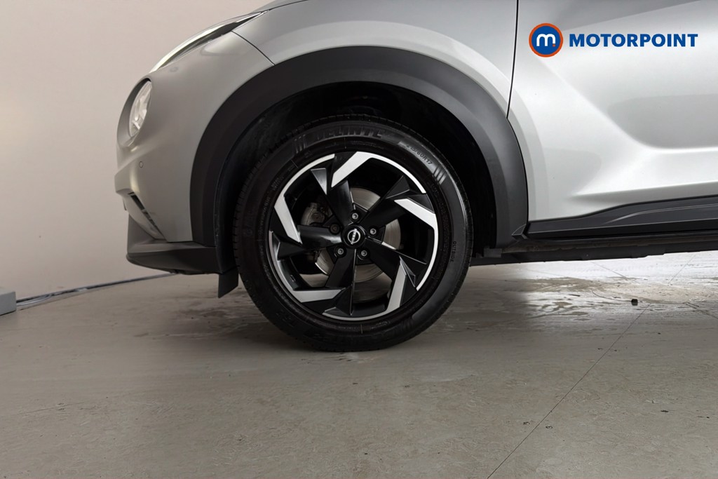 Nissan Juke N-Connecta Manual Petrol SUV - Stock Number (1647690) - 47th supplementary image