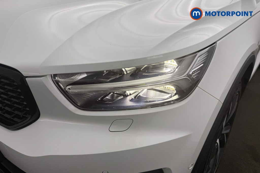 Volvo Xc40 R Design Pro Automatic Petrol SUV - Stock Number (1647758) - 23rd supplementary image