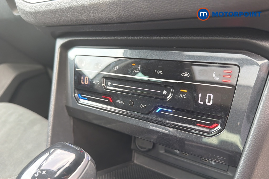 Volkswagen Tiguan Elegance Automatic Petrol SUV - Stock Number (1647889) - 14th supplementary image