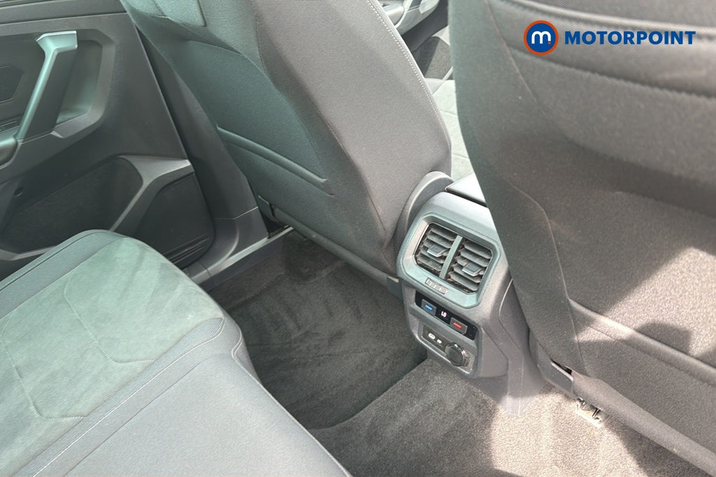 Volkswagen Tiguan Elegance Automatic Petrol SUV - Stock Number (1647889) - 28th supplementary image