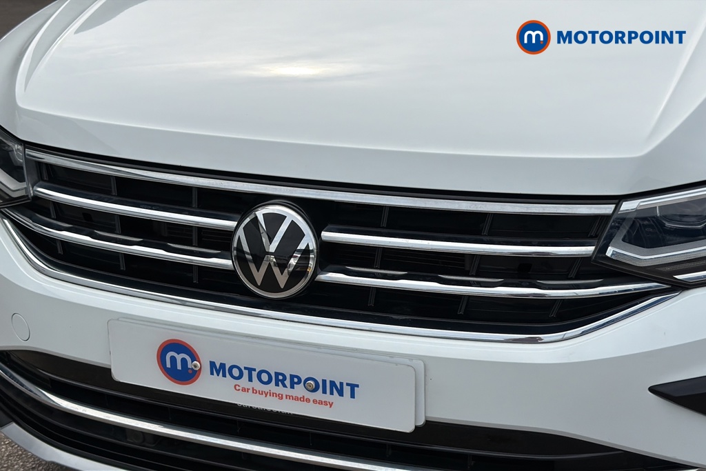 Volkswagen Tiguan Elegance Automatic Petrol SUV - Stock Number (1647889) - 43rd supplementary image