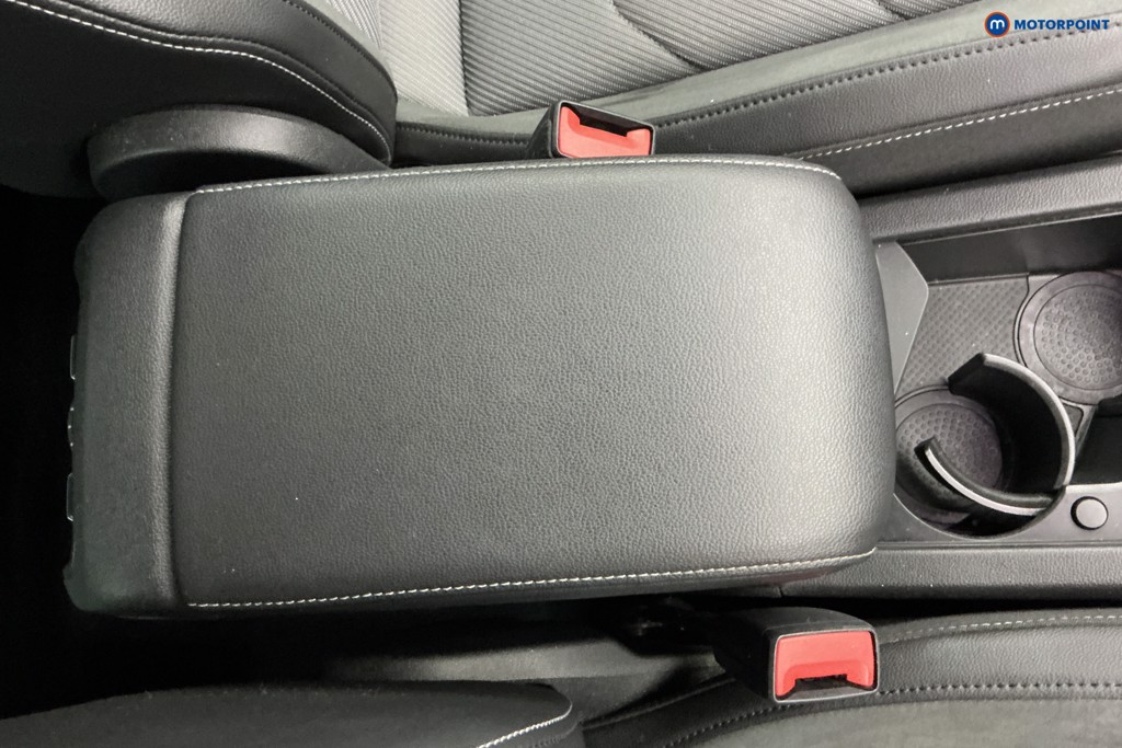 Volkswagen Tiguan R-Line Tech Automatic Petrol SUV - Stock Number (1612136) - 13th supplementary image