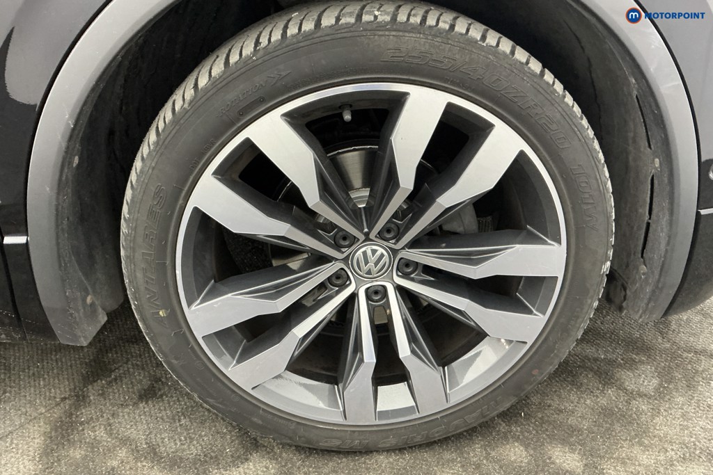 Volkswagen Tiguan R-Line Tech Automatic Petrol SUV - Stock Number (1612136) - 36th supplementary image